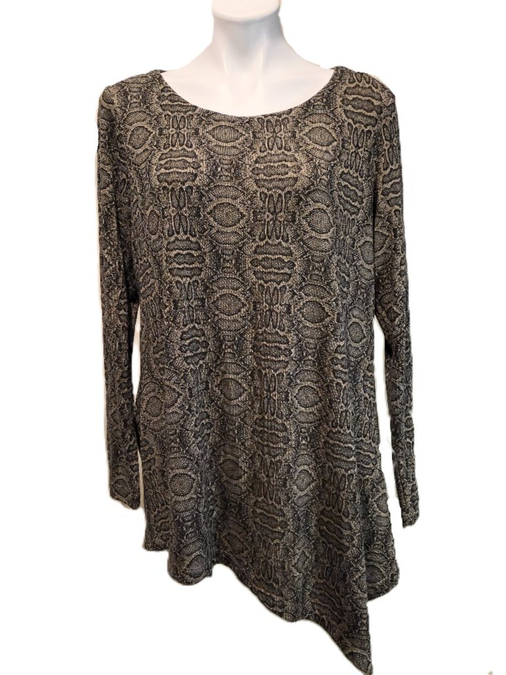 ❤️ 4/$20 Westbound asymmetrical tunic Women's XL Tan black snake-like print Long